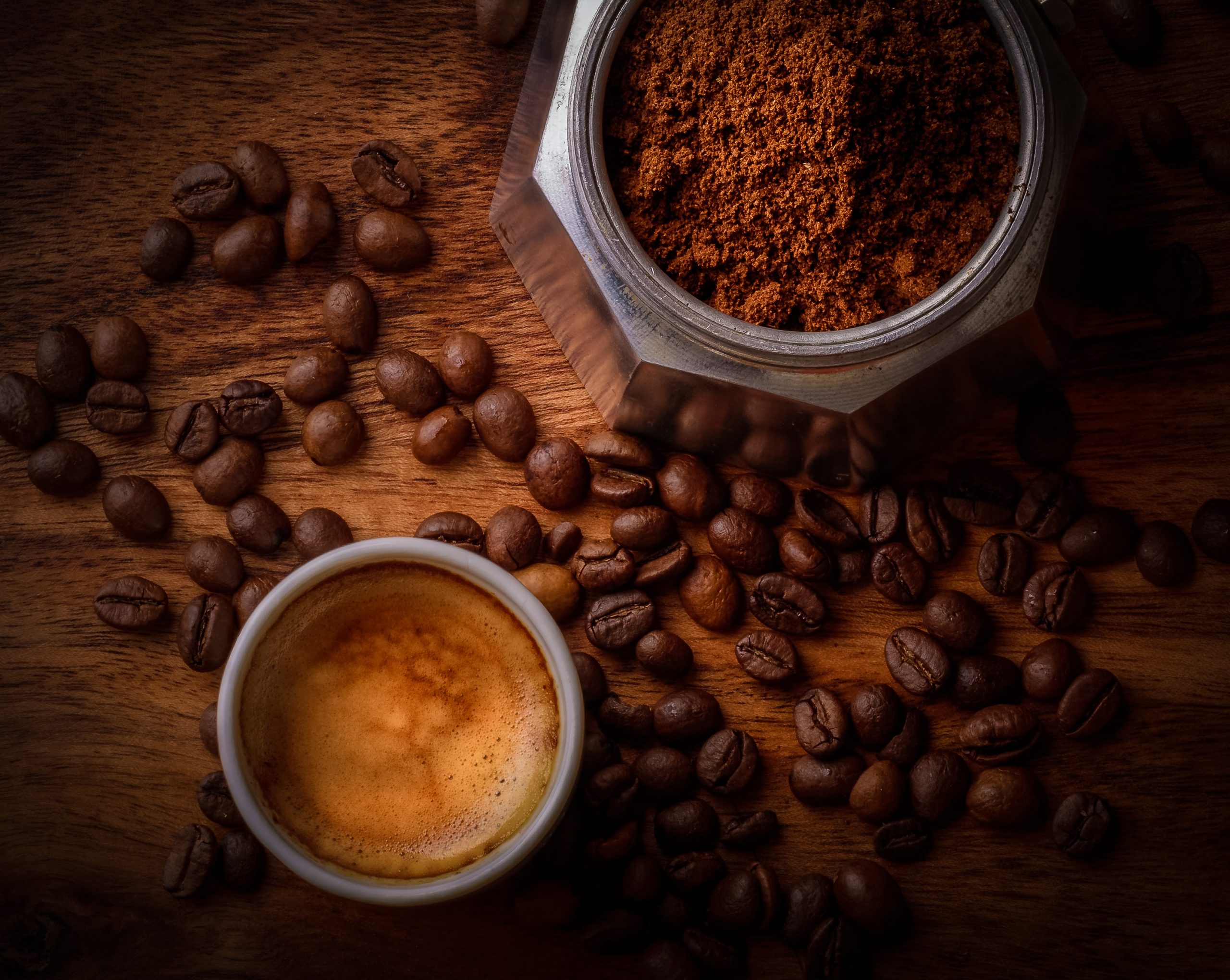 coffee in cup, beans and ground